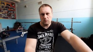 Андрей Смаев слабак, я согласен с Акимбо 69. Делаем становую тягу, Смаев Кинул Блуда. Треним спину.