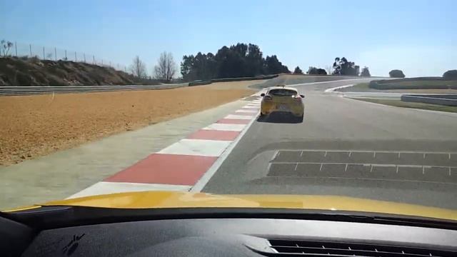 Renault Megane RS 2012 no Circuito Montblanco смотреть онлайн
