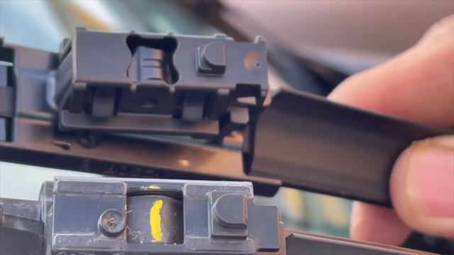 Mercedes benz GLB 250,GLC 300 Wiper Replacement смотреть онлайн