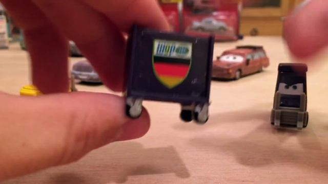 Mattel Disney Cars 2016 Case K J. Shoesteer Japeth Max Schnell's Pitty