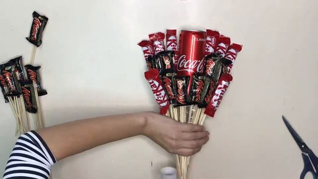 Букет из конфет своими руками, Мастер класс смотреть онлайн