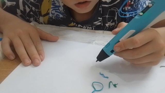 делаем логотип RuTube из 3D ручки смотреть онлайн