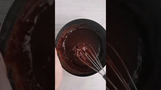 Шоколадный брауни с вишней и орехами - рецепт на сайте MaryBakery #выпечка #брауни #рецепт смотреть онлайн