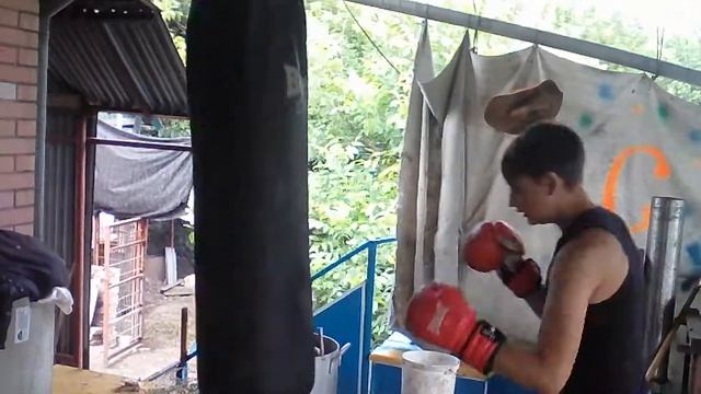 Учитесь пацаны как надо бить грушу смотреть онлайн