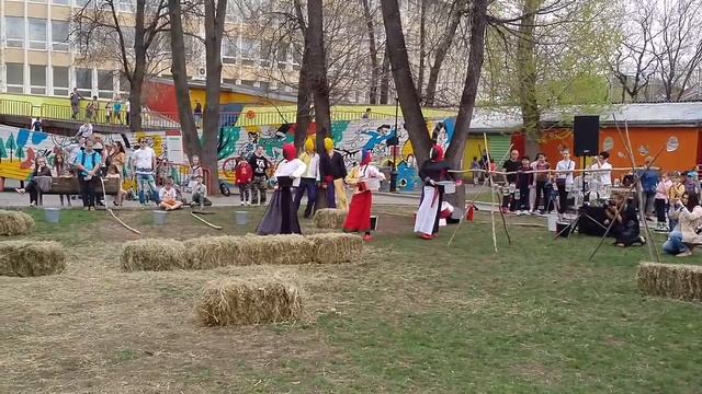 Супрематические крестьяне. Отдых смотреть онлайн