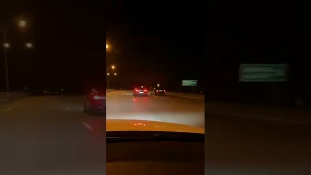 E400 3.0 Turbo 333hp vs Camaro 3.6 335hp (Mark_Dixson) смотреть онлайн