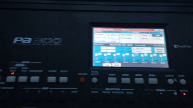 Создание боя гитары в стиле,на синтезаторе KORG серии PA смотреть онлайн