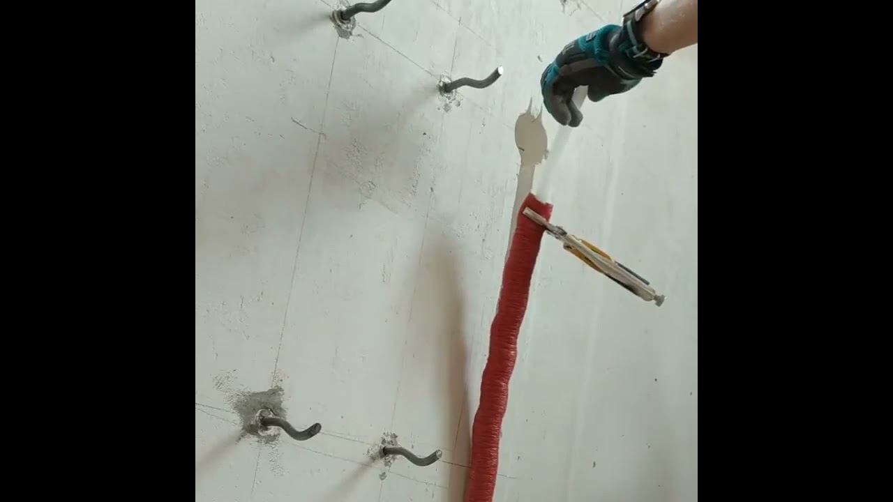 Монтаж радиаторной обвязки из сшитого полиэтилена упонор инструментом Милуоки