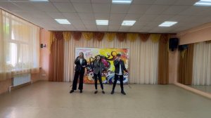 Эстрадная вокальная студия "Камертон" - "Музыка нас связала" (cover Мираж)