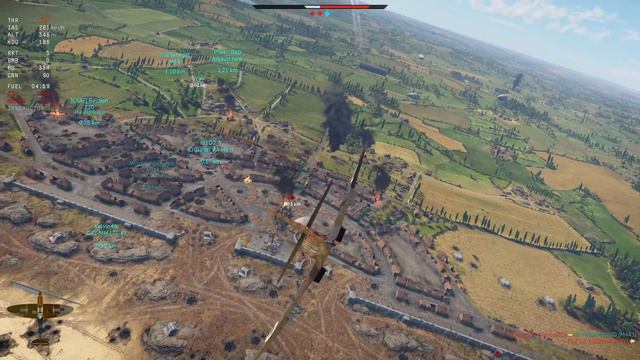 MY SPITFIRE SHREDS TANKS - A War Thunder Story смотреть онлайн