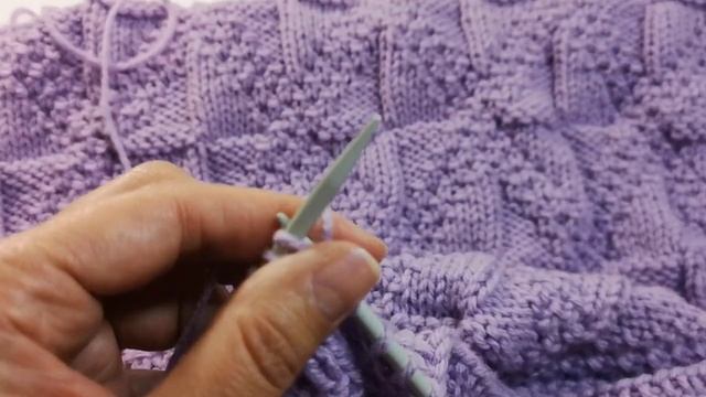 №102 Плед для новорожденного спицами. Быстро и легко вяжется. смотреть онлайн