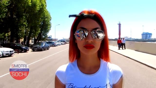 Мерседес VS Гироскутер. Бэтмэн VS капитан Америка. Гонки на гироскутерах. Гонки в Сочи. #smotrisoch смотреть онлайн