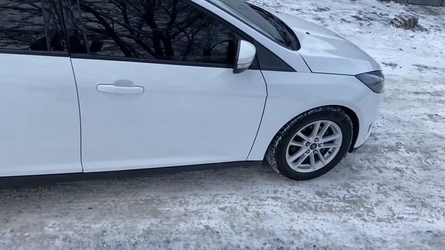 Ford Focus SE 2016 смотреть онлайн