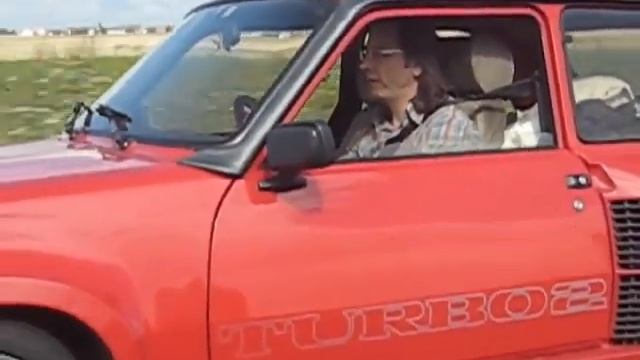 Renault 5 Turbo 2 Sur RN 20