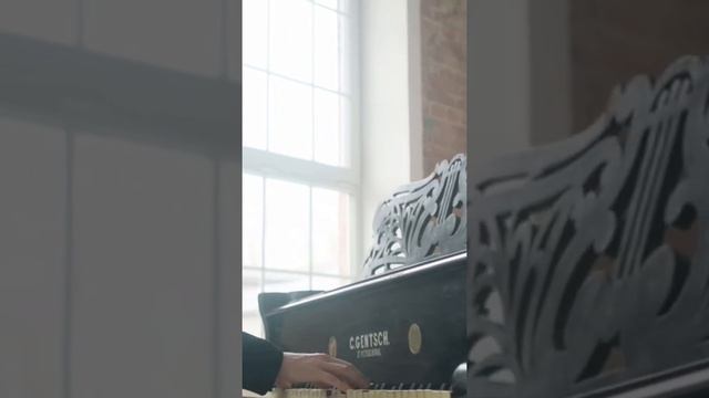 STRANIZA – Горизонт (Acoustic Version) смотреть онлайн