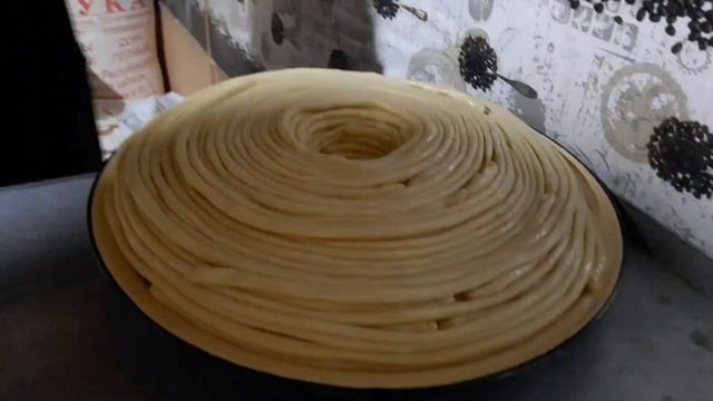 Лагман! Узбекистан! Как готовят лагман в обычных дешёвых столовых ,уличная еда|Street food смотреть онлайн