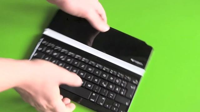 Logitech Ultrathin iPad Keyboard Cover Unboxing смотреть онлайн