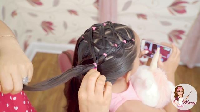 IDEAS MUY FÁCILES DE PEINADOS PARA PRESENTACIÓN DE TRES AÑOS смотреть онлайн