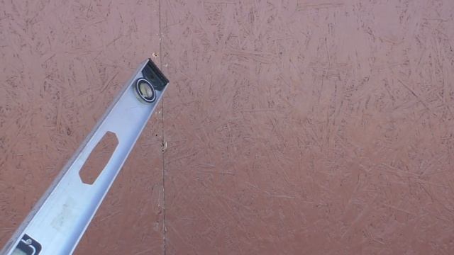 Оставлять ли зазор между листами ОСБ OSB, ОСП при обшивке каркаса? смотреть онлайн