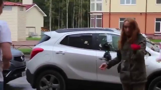 Отомстила своему парню за измену не той машиной смотреть онлайн