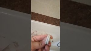 Как надёжно установить карниз для шторы в ванной