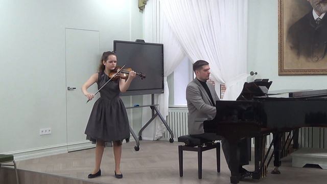 Чайковский. Мелодия | Анисия Артемова смотреть онлайн