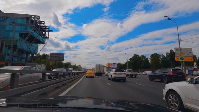 [4K] Driving through all of Moscow | Ryazansky prospect, city center, Leningradskoe highway, Russia смотреть онлайн