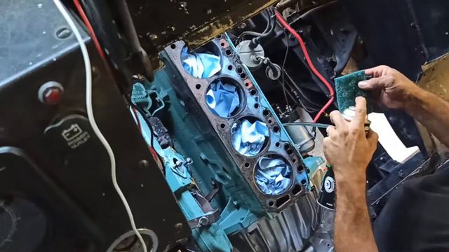 The Conversion of Granny Grumman EP 4f - THE ENGINE IS ALL DONE!!!! смотреть онлайн