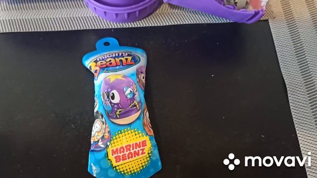 Распаковка Mighty Beanz👍!!! Неплохой подарок к праздникам... смотреть онлайн