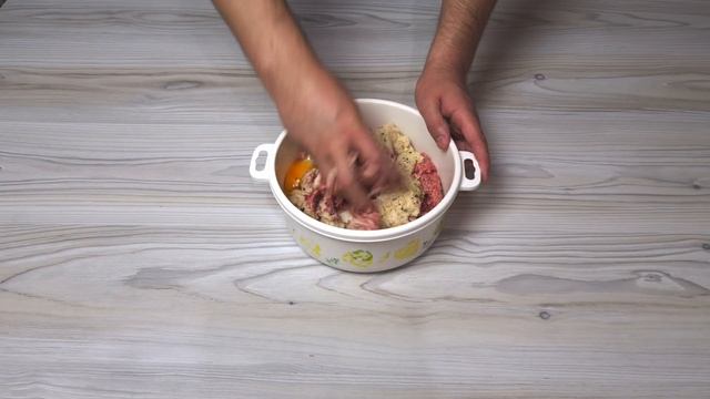 Домашние КОТЛЕТЫ по старому рецепту. Простой рецепт настоящих котлет смотреть онлайн