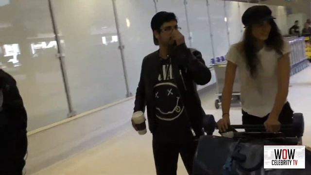 taylor hill talks about prepping for victoria secret runway shows while arriving at lax airport in смотреть онлайн