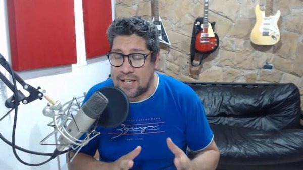 JONAS 1-4  - Jonas huye de JEHOVA y lo traga un pez