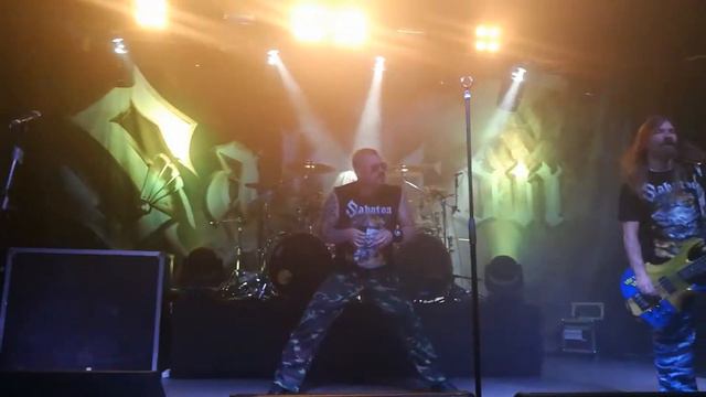 Sabaton-Carolus Rex (Vladivostok Live) смотреть онлайн