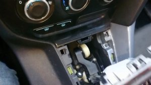 Люфт ручки КПП Ford focus 3