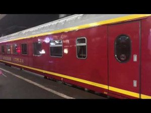 Поезда Санкт-Петербург- Москва. Красная стрела, фирменный поезд Экспресс, двухэтажный поезд, ЭП2К