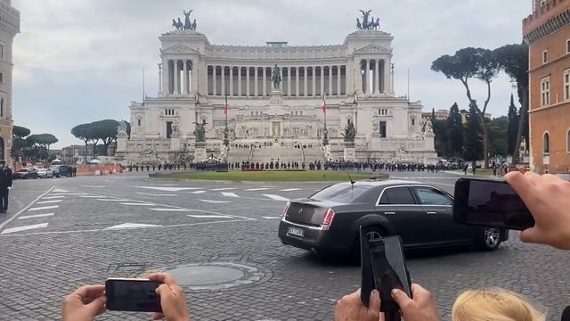 ITALIA Рим / Главное событие дня / Знаменитые итальянские трёхцветные стрелы смотреть онлайн