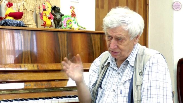 СИРЕНЕВАЯ СТУДИЯ / Жизнь в "Поиске" с Петром Анофриковым смотреть онлайн