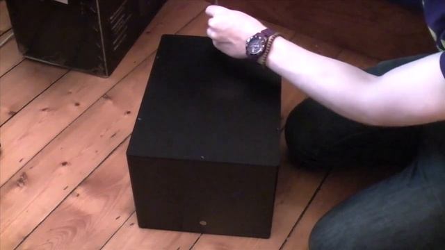 Unboxing: Fractal Design Array R2 mini-ITX Case смотреть онлайн