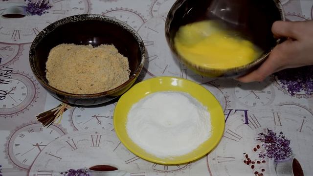 СОЧНЫЕ КОТЛЕТЫ по-киевски из фарша. Простой рецепт котлет. смотреть онлайн