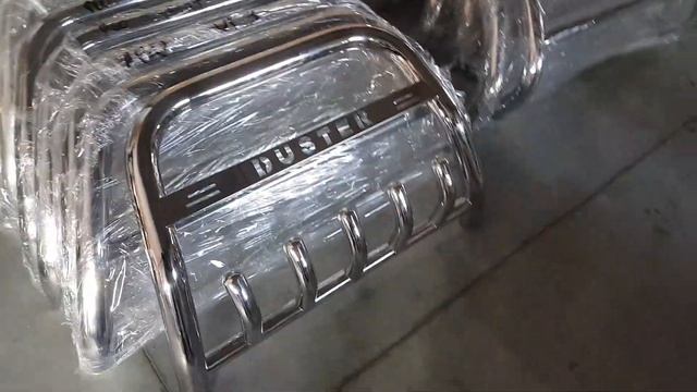 Кенгурятник с надписью и грилем для Рено Дастер 2018+ смотреть онлайн