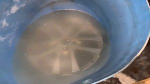 Снял гальванический хром с дисков.