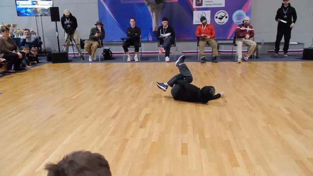Top16 7-10 Bboy Krosh Vs Seva - брейкданс, Чемпионат Москвы