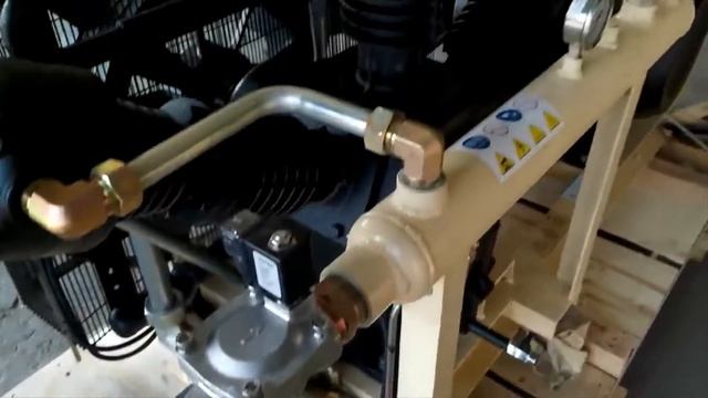 Booster air compressor FZ440 смотреть онлайн