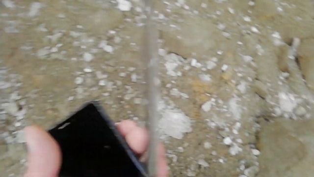 Xiaomi Redmi 4 с али экспресс, упал с 30метров неожиданный краш тест смотреть онлайн