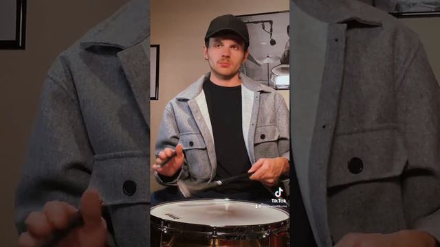 A Cascara Rhythm for Brushes смотреть онлайн