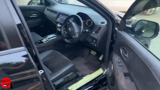 ?? HONDA VEZEL RS