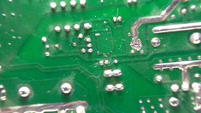 RedVerg RDMMA-220K. Как-то странно сгорела дежурка. Ремонт. смотреть онлайн