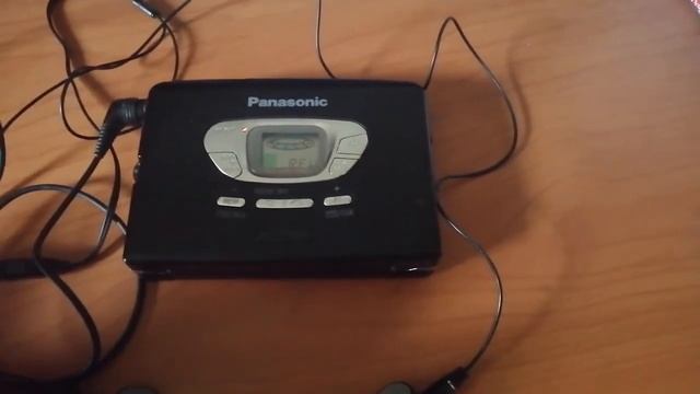 Кассетный плеер PANASONIC RQ-S50V смотреть онлайн