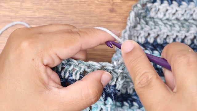 CHALECO CUELLO V A CROCHET #crochetparaprincipiantes смотреть онлайн