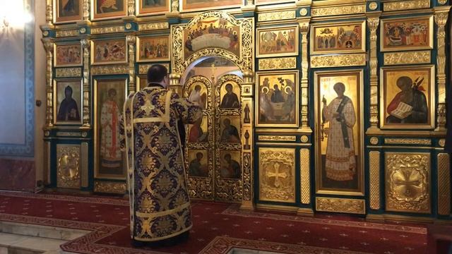 14 марта, воскресение. Божественная литургия в неделю сыропустную смотреть онлайн